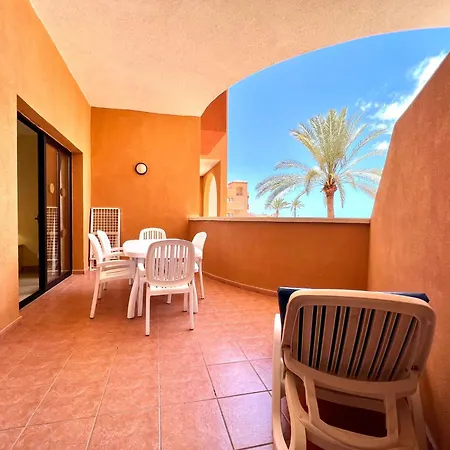 아파트 Junior Suite, Swiming Pool, Wifi, Ac, Well Connected *